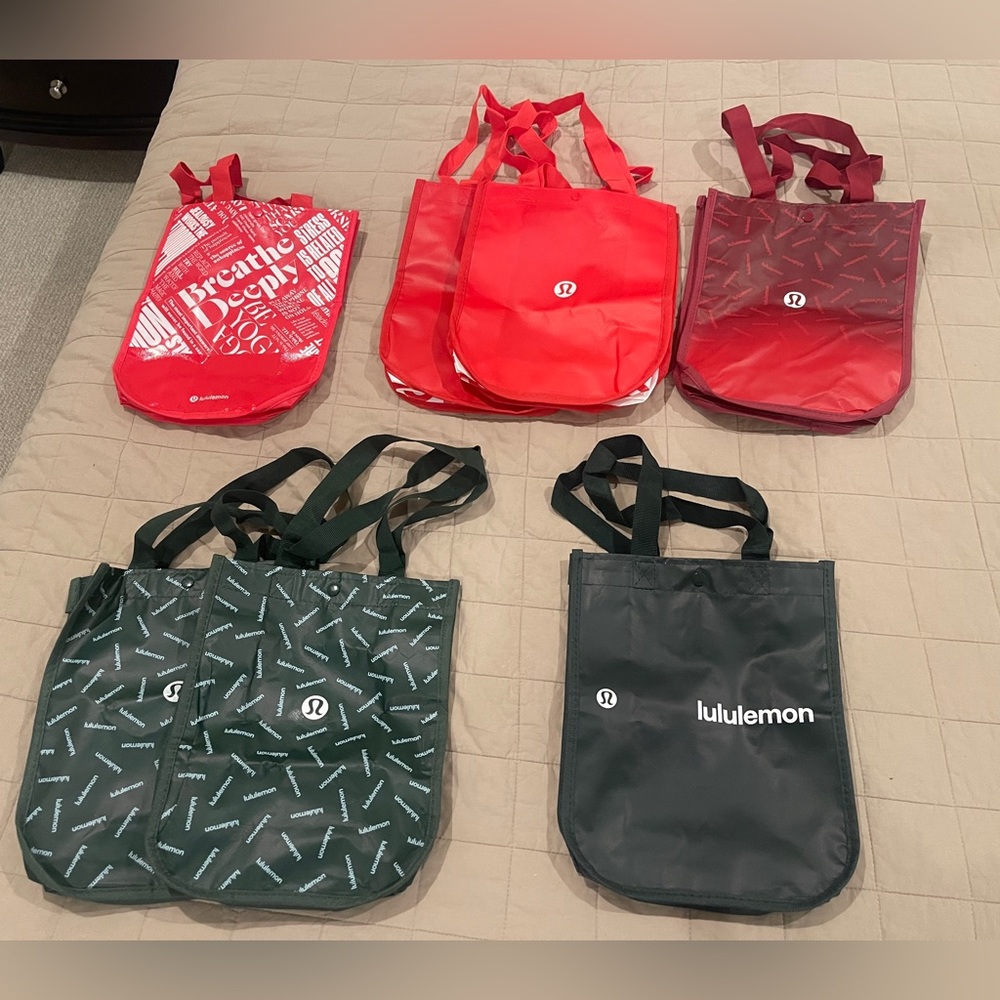 Lululemon Small Shopping Bag Bundle